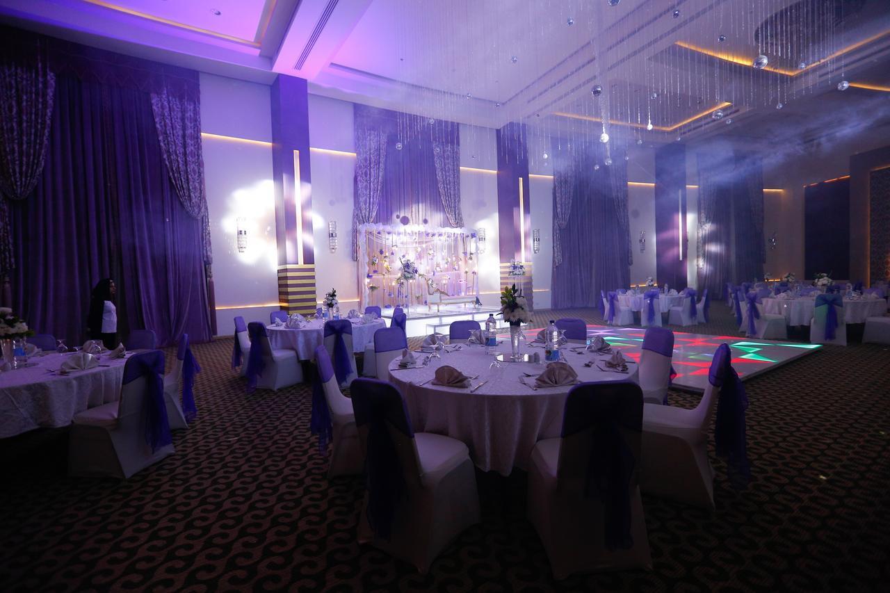 Tolip Family Park Hotel Kairo Exterior foto The ballroom at the hotel
