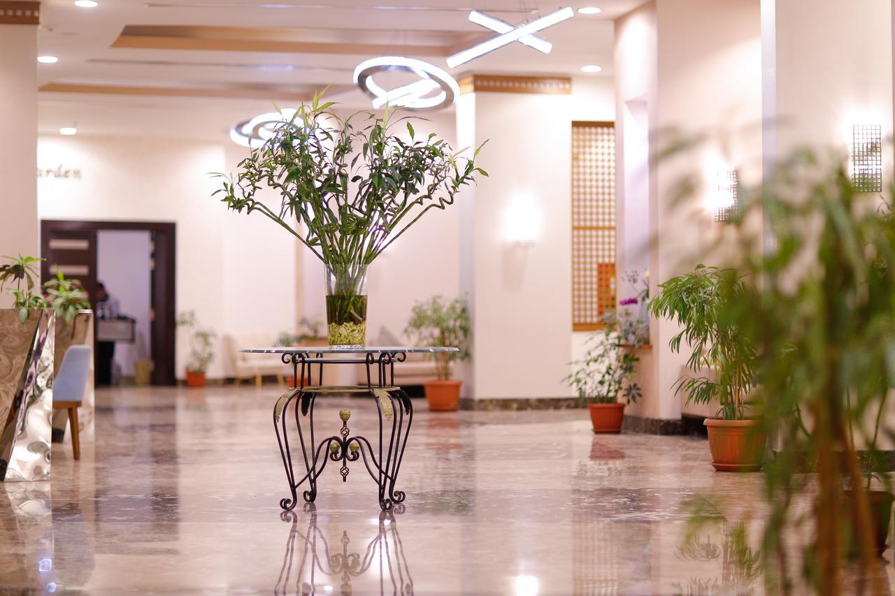 Tolip Family Park Hotel Kairo Exterior foto Lobby